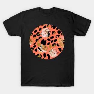 Modern abstract rose and leopard texture T-Shirt